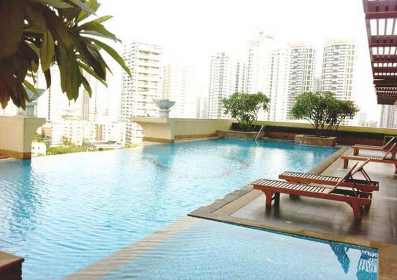 Bangkok Residential Agency's 3 Bed Condo For Rent in Phrom Phong BR1277CD 5