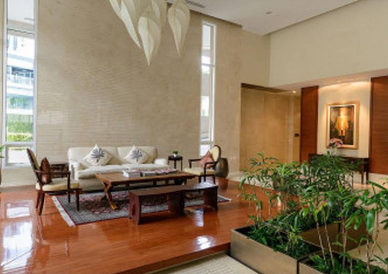 Bangkok Residential Agency's 3 Bed Condo For Rent in Sathorn BR1694CD 7