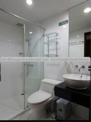 Bangkok Residential Agency's 2 Bed Condo For Rent in Chidlom BR2642CD 9