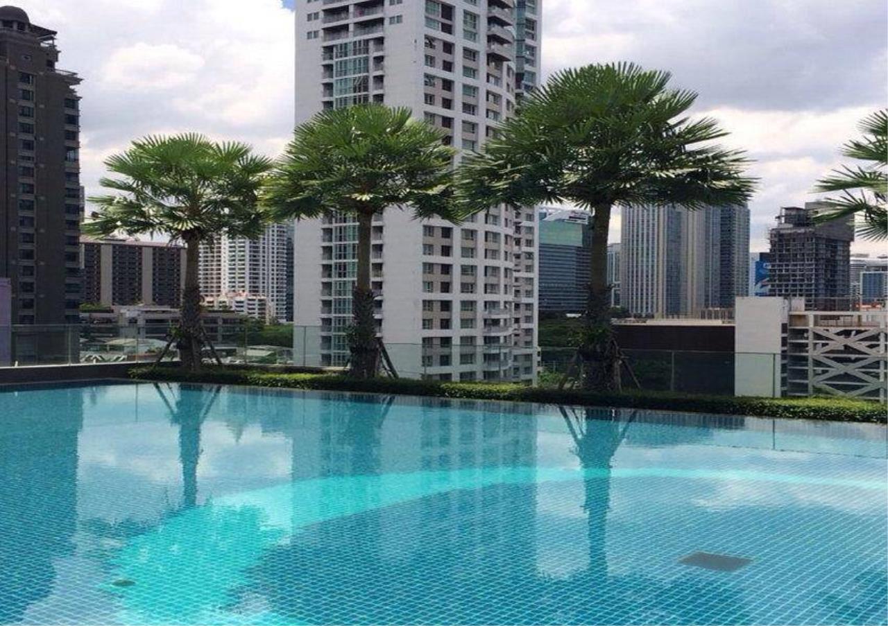 Bangkok Residential Agency's 2 Bed Condo For Rent in Chidlom BR2678CD 1