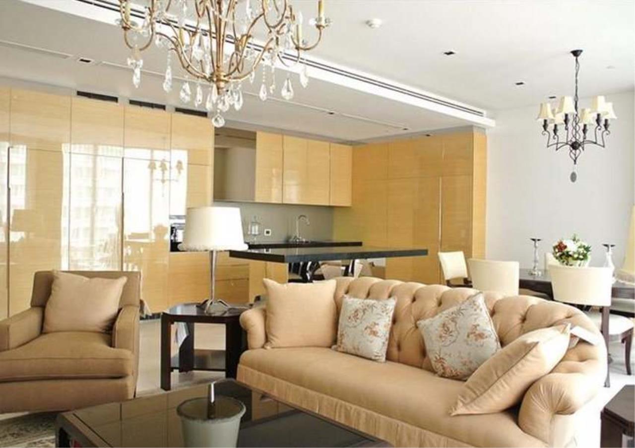 Bangkok Residential Agency's 2 Bed Condo For Rent in Silom BR2760CD 10