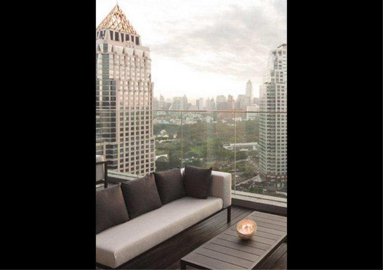Bangkok Residential Agency's 2 Bed Condo For Rent in Silom BR2760CD 3