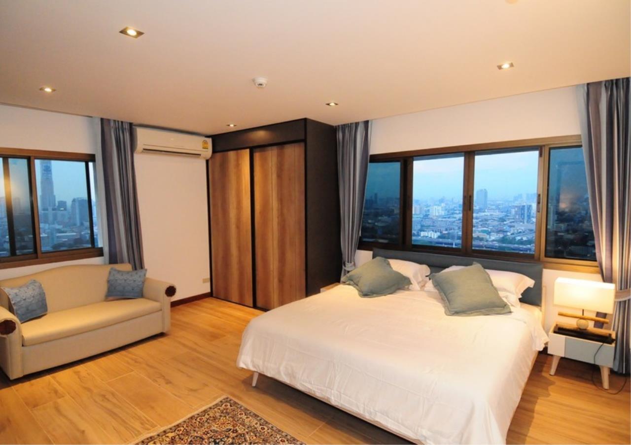 Bangkok Residential Agency's 3 Bed Condo For Rent in Nana BR4056CD 6