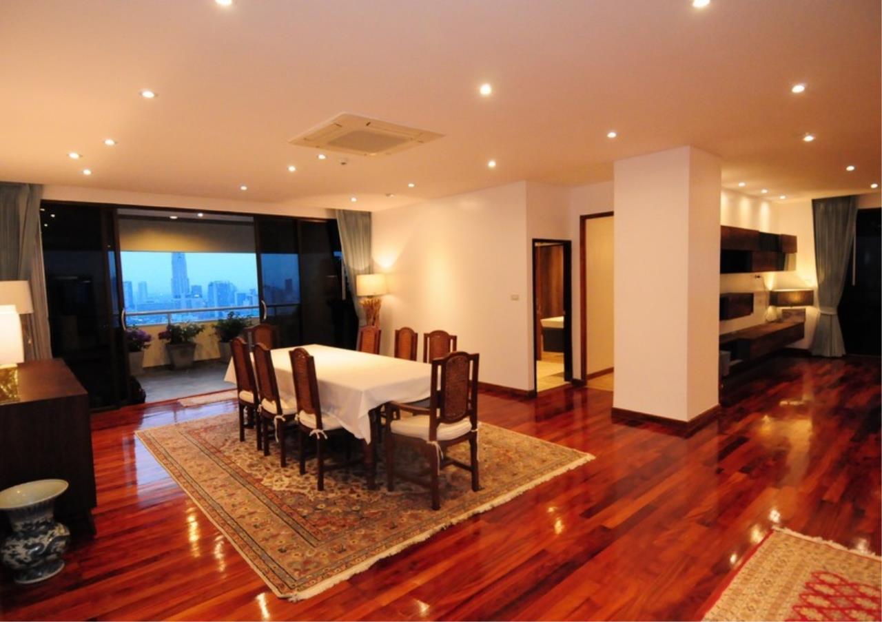 Bangkok Residential Agency's 3 Bed Condo For Rent in Nana BR4056CD 2