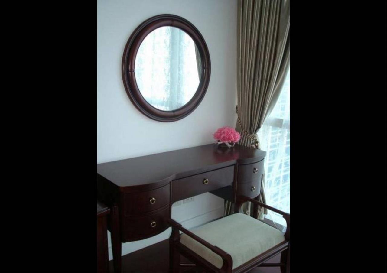 Bangkok Residential Agency's 2 Bed Condo For Rent in Phloenchit BR4319CD 2