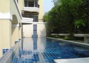 Bangkok Residential Agency's 3 Bed Condo For Rent in Phrom Phong BR4329CD 6