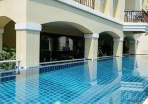 Bangkok Residential Agency's 3 Bed Condo For Rent in Phrom Phong BR4329CD 5