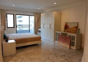 Bangkok Residential Agency's 2 Bed Condo For Sale in Nana BR5135CD 4
