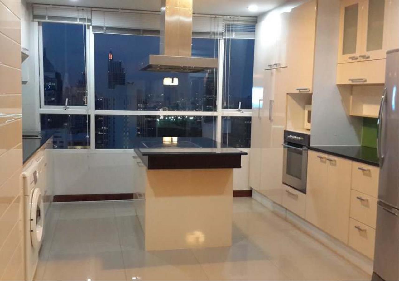 Bangkok Residential Agency's 3 Bed Condo For Rent in Chidlom BR5720CD 5