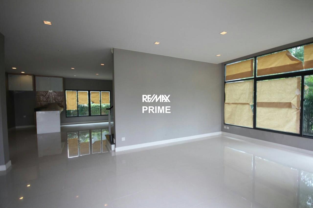 RE/MAX PRIME Agency's House for Sale Setthasiri Srinakarin - Rama 9   7