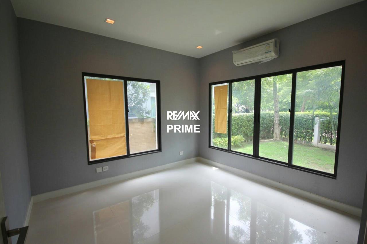 RE/MAX PRIME Agency's House for Sale Setthasiri Srinakarin - Rama 9   8