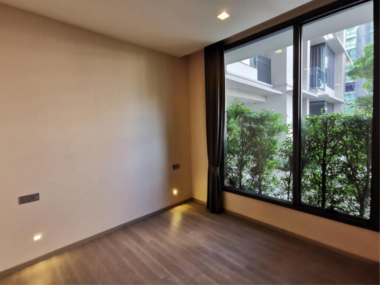 Agent - Prombood Agency's Sale - 1 Bedroom 36 sq.m. The Esse Asoke near Sukhumvit MRT Station and Asoke BTS Station 1