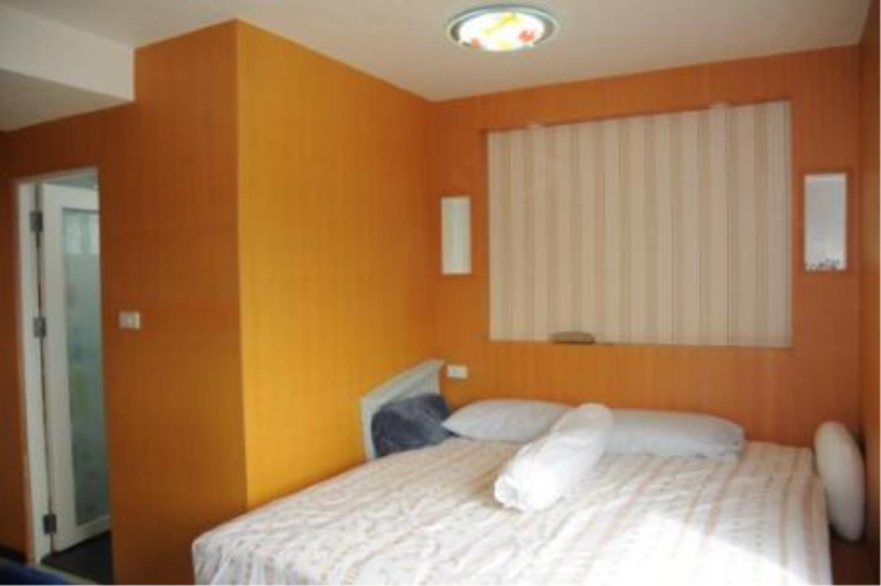 BKK Condos Agency's Beautiful 2 bedroom condo  at S.V. City for sale 4