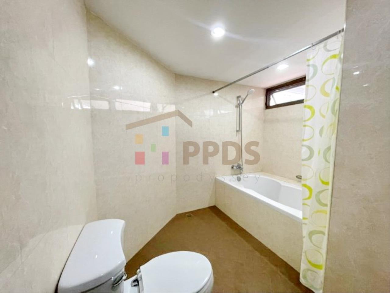 Propodyssey Agency's 3 Bedrooms for rent with big balcony in Sukhumvit soi 24 7