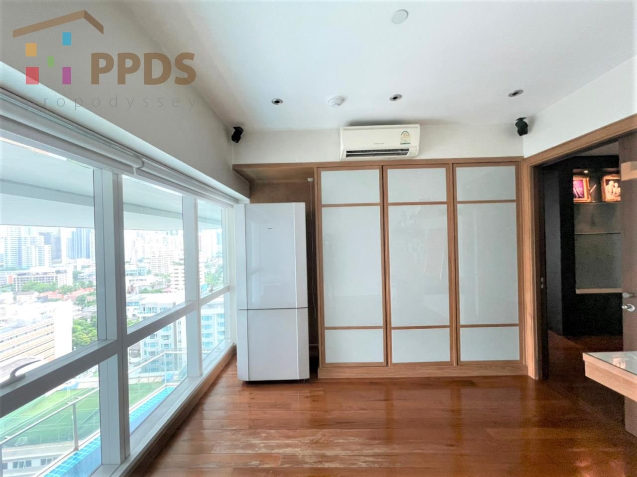 Propodyssey Agency's 3 Beds for rent at Le Raffine Sukhumvit 31 with Private pool  3