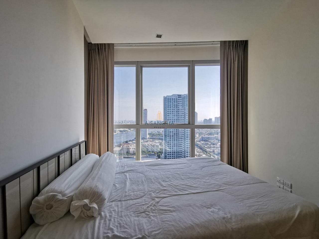 Asangha Realty Agency's The River condominium for rent  2 Bedrooms 30th Floor near Icon Siam  7