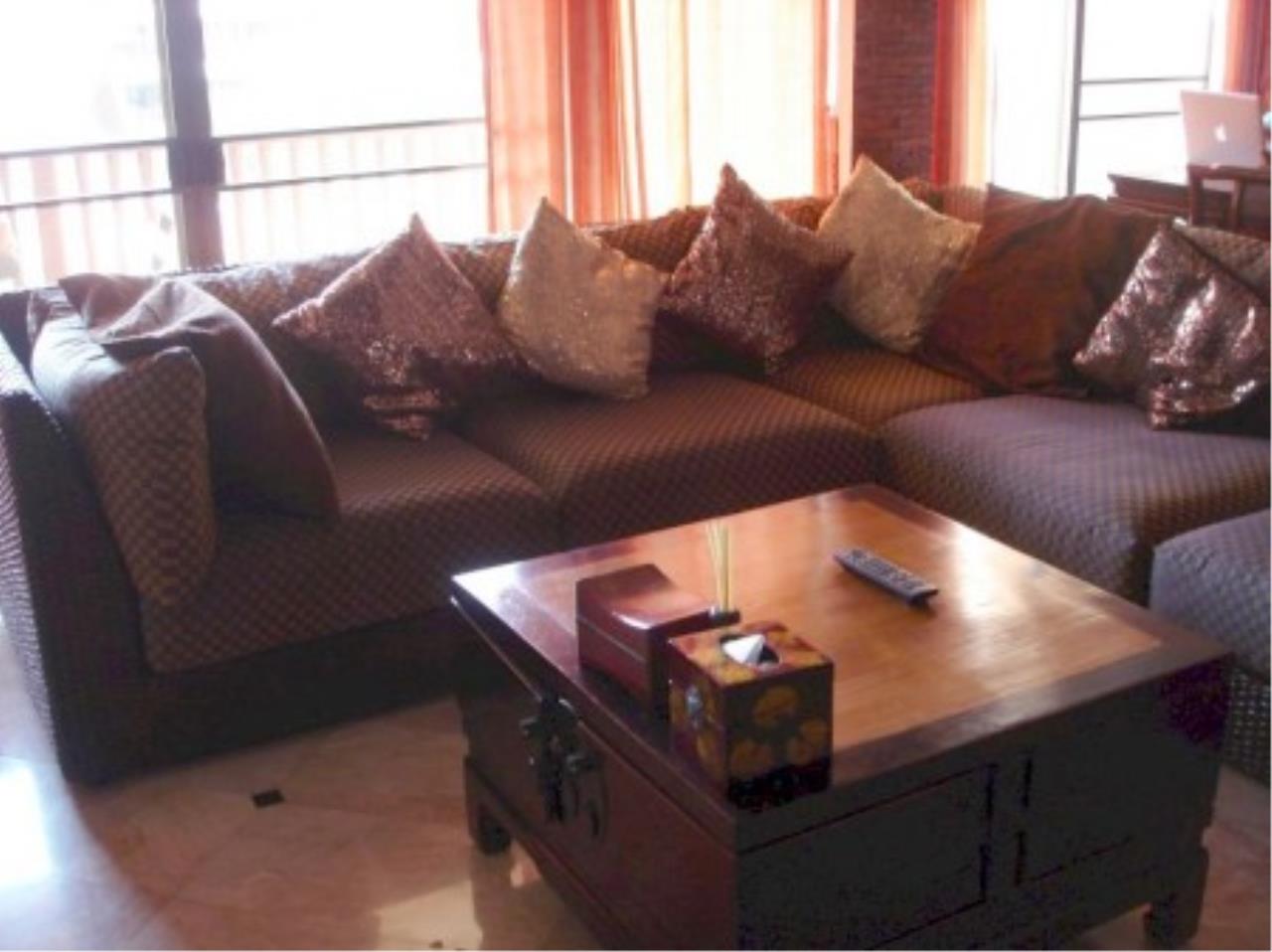 RE/MAX Town & Country Property Agency's Luxury 2 bedroom in Jomtien 4
