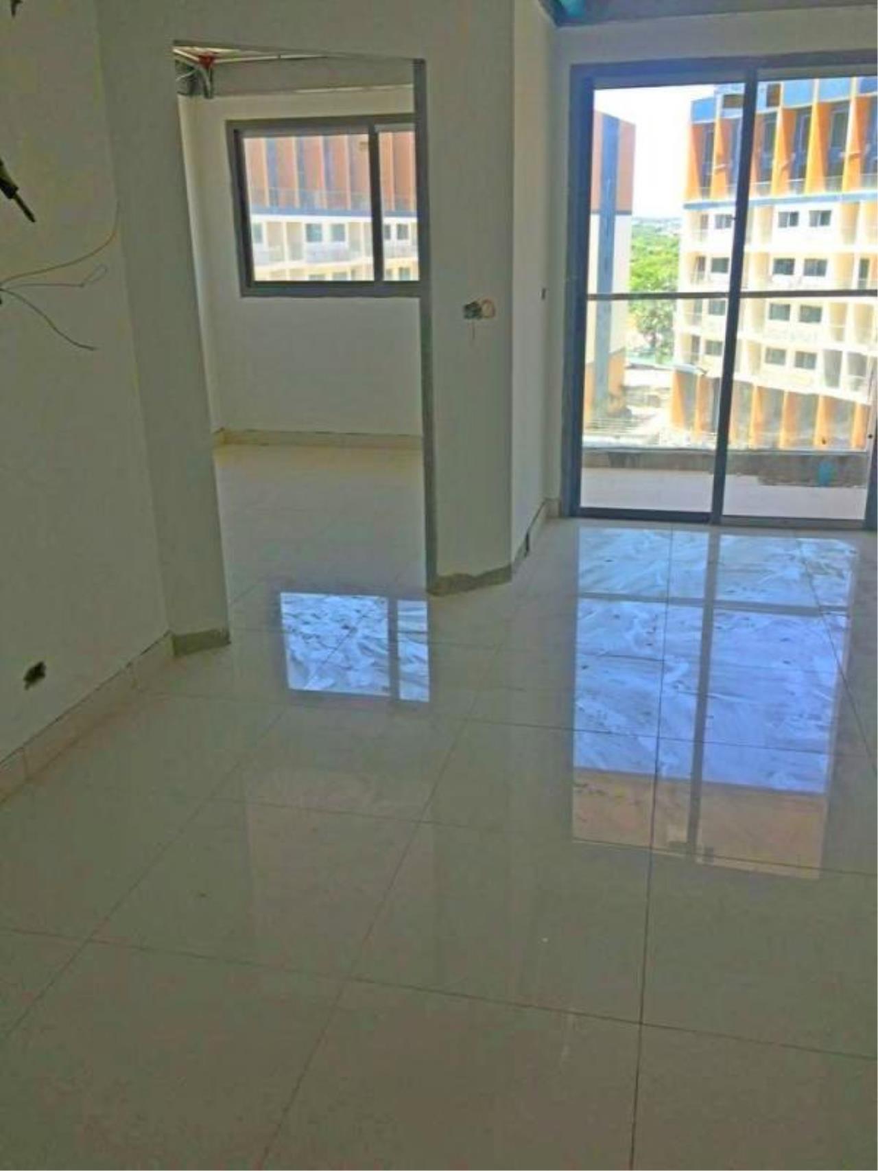 RE/MAX Town & Country Property Agency's Brand new condo for sale in Jomtien 7