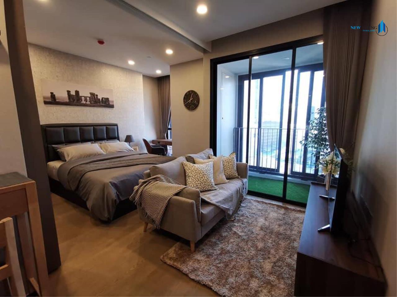 New Living Thailand Agency's Urgent rent ,  ASHTON Chula Silom ** Studio type 33 sq.m., fully furnished !!! 1