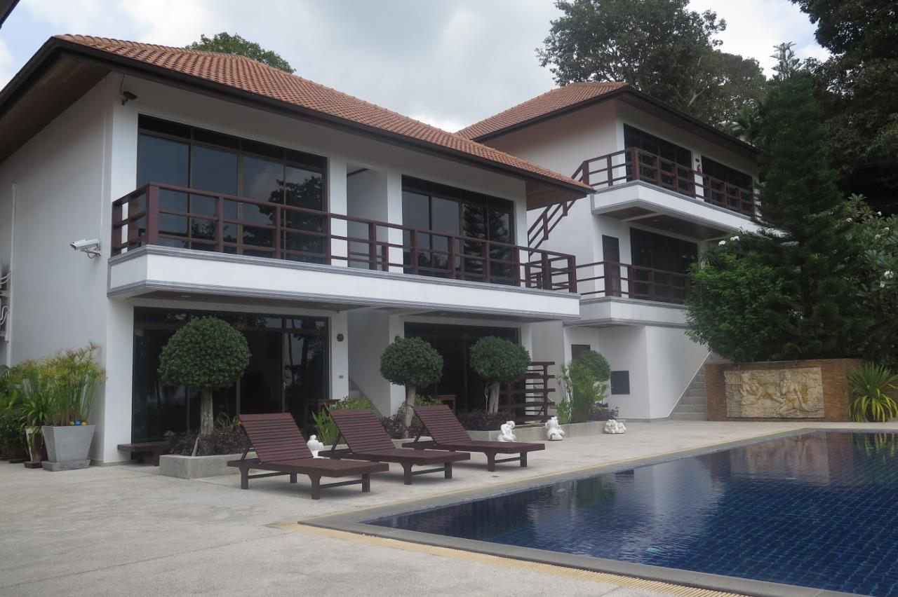 RE/MAX Island Real Estate Agency's Cosy hotel for sale in Chaweng (Quick Sale) 13