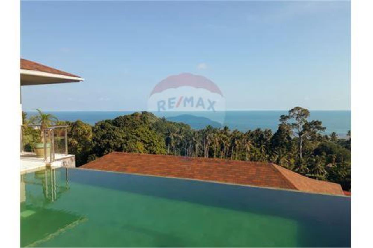 RE/MAX Island Real Estate Agency's villa with the breathtaking sea view in Lamai 2