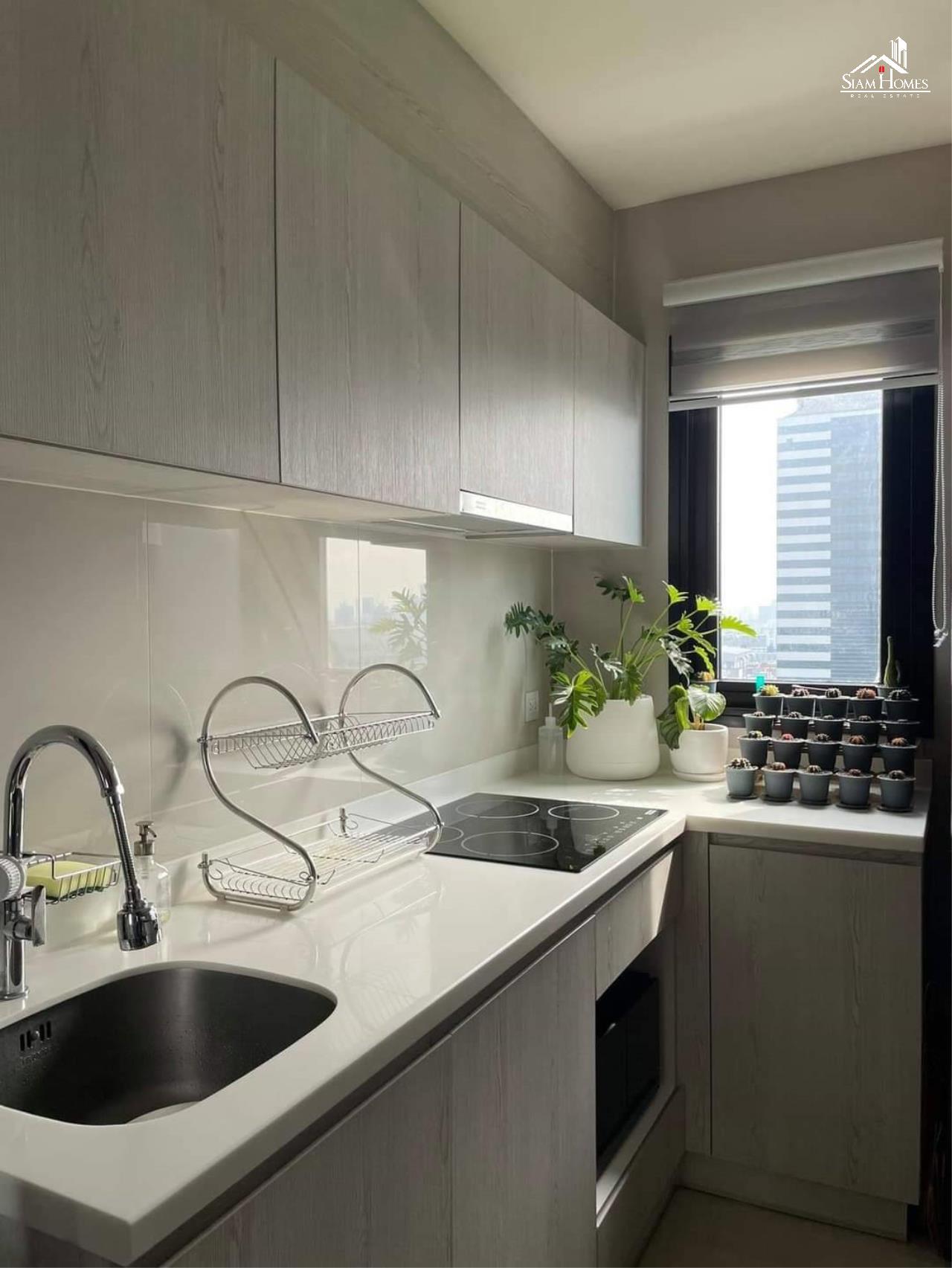 Suk SiamHomes Co.,Ltd Agency's 2bed2bath for sale at Life Asoke 5
