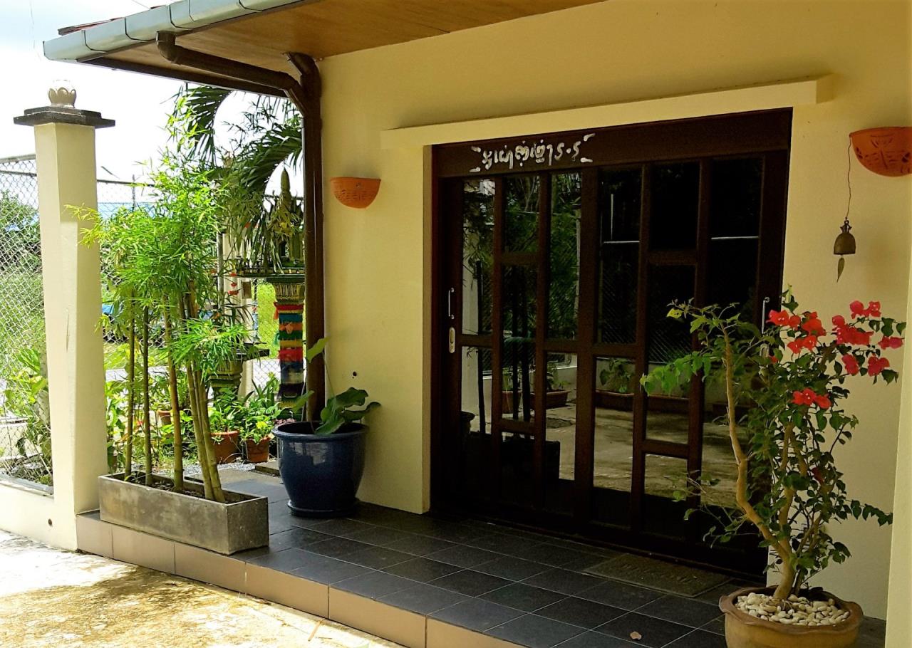 REAL Phuket  Agency's Villa Bua Luang - 4-Bedroom Pool Villa in Thalang 4