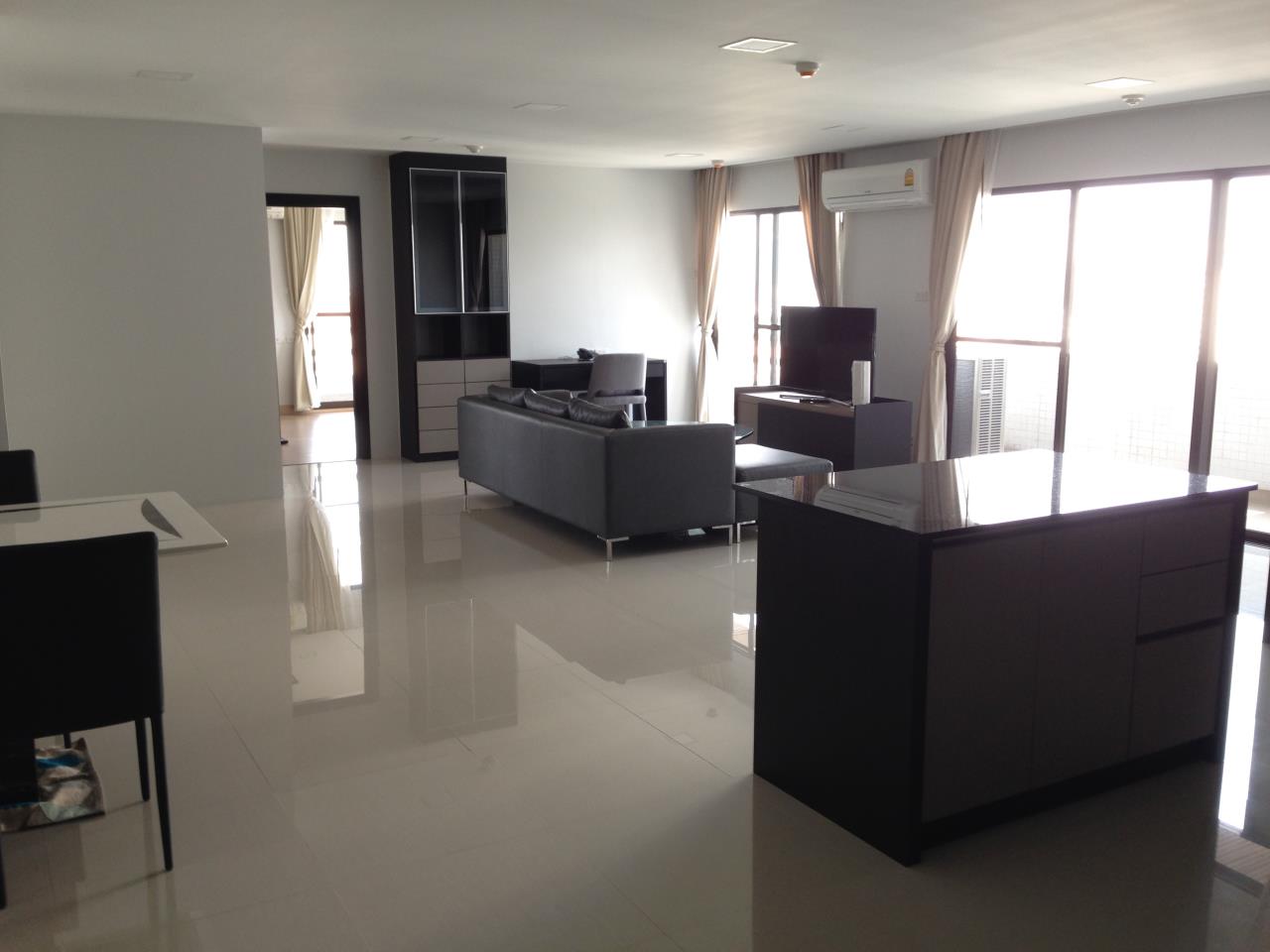RE/MAX BestLife Agency's Richmond Palace, Sale 2 Bedrooms, Phrom Pong 1