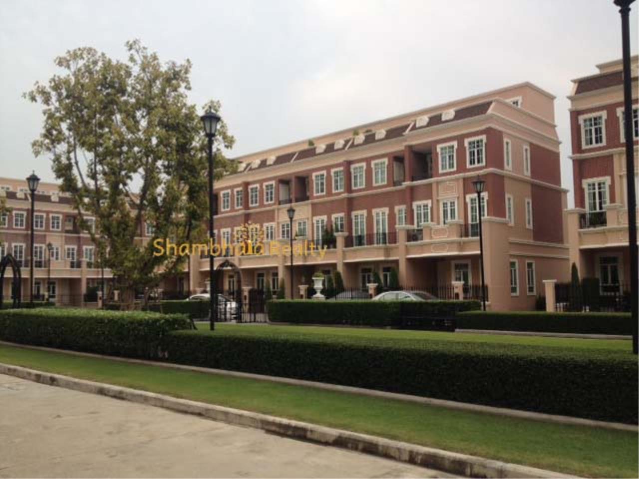 Shambhala Realty Agency's Garden Square Townhouse for Rent in Sukhumvit 77 5