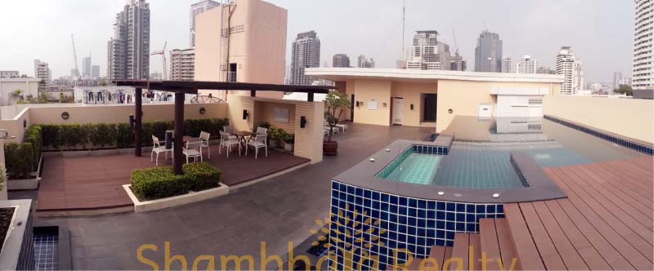 Shambhala Realty Agency's The Alcove 49 Condominium for Rent in Sukhumvit 49 5
