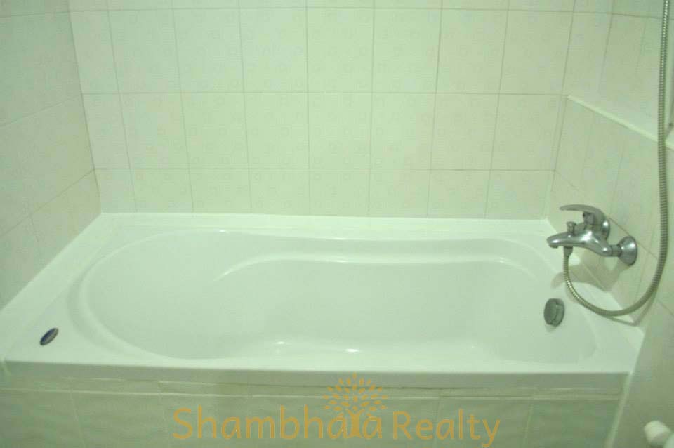 Shambhala Realty Agency's Condo One at Sukhumvit 40 6