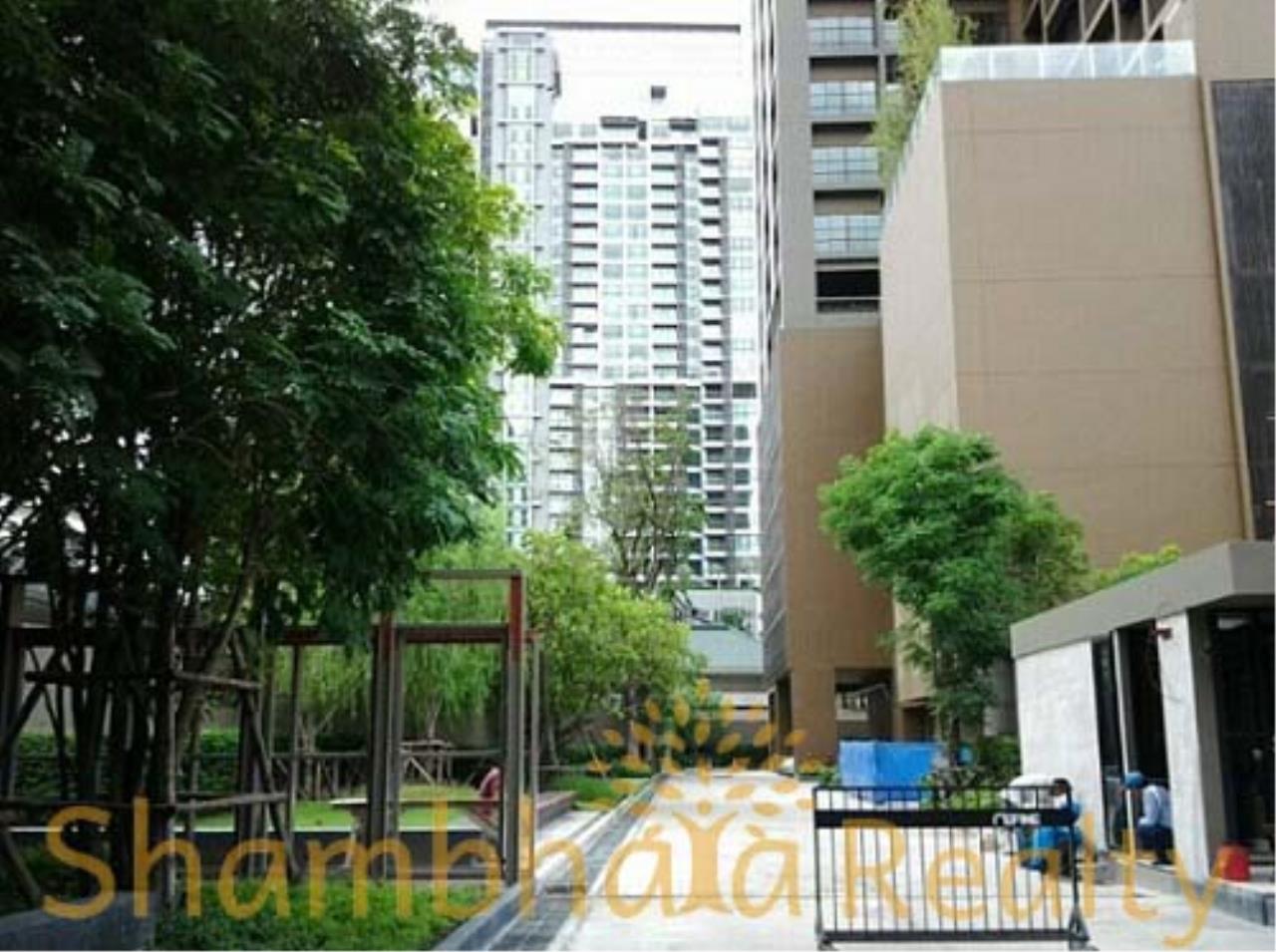 Shambhala Realty Agency's Noble Refine Condominium Condominium for Rent in Sukhumvit 26 8