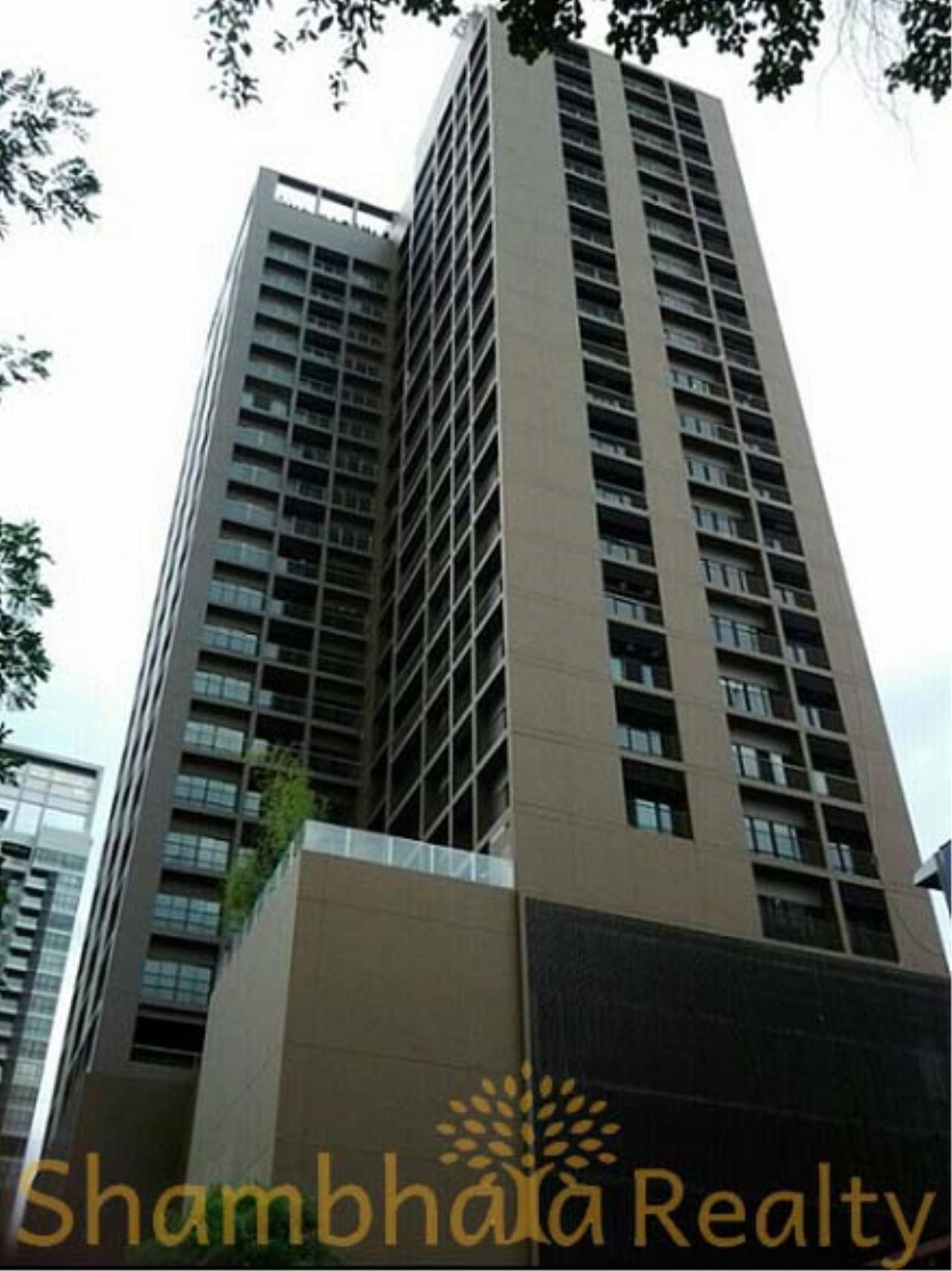 Shambhala Realty Agency's Noble Refine Condominium Condominium for Rent in Sukhumvit 26 3