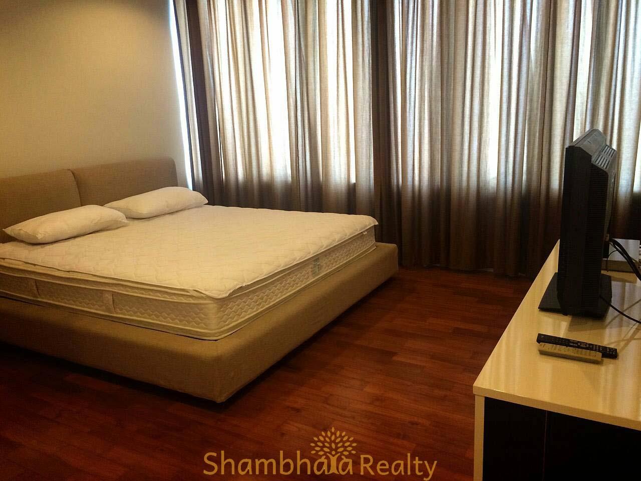 Shambhala Realty Agency's Baan Siri 24 Condominium for Rent in Sukhumvit 24 6