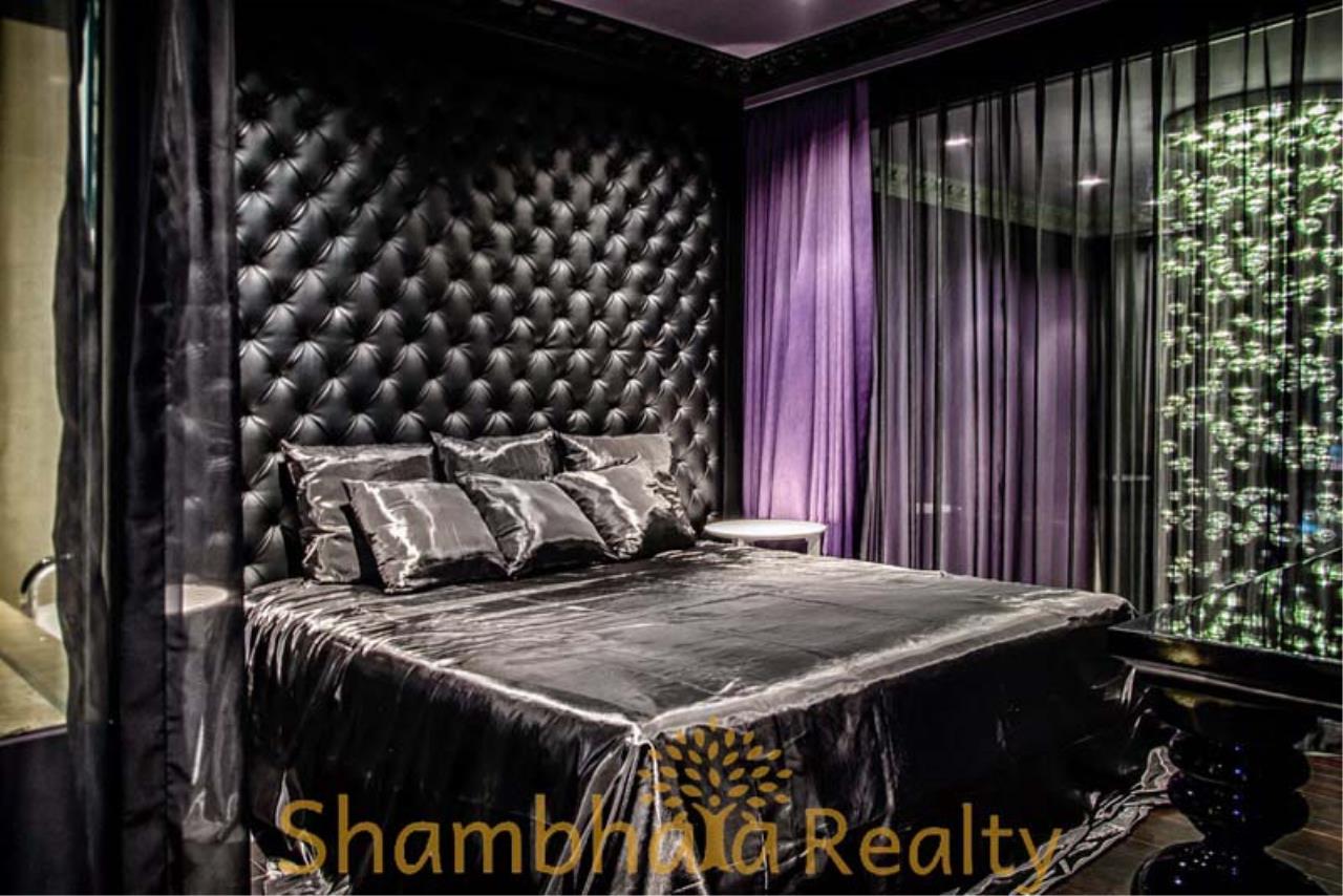 Shambhala Realty Agency's The Emporio Place  Condominium for Rent in Sukhumvit 24 11