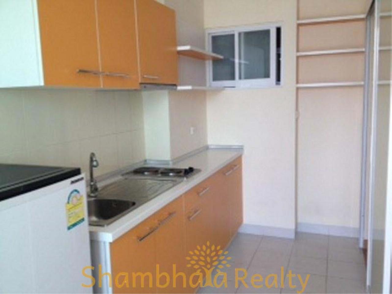 Shambhala Realty Agency's Life @ Sukhumvit Condominium for Rent in Life @ Sukhumvit 65 5