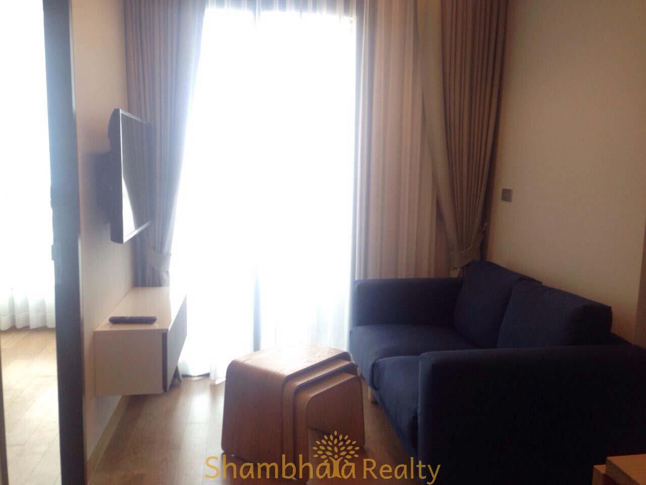 Shambhala Realty Agency's The Lumpini 24 Condominium for Rent in Sukhumvit 24 5