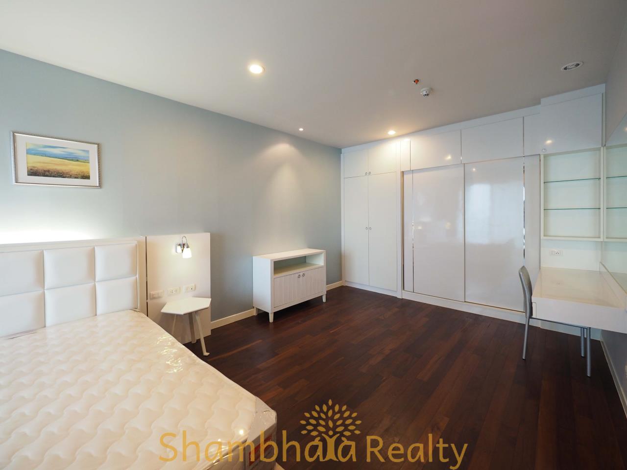 Shambhala Realty Agency's Circle Condominium for Rent in Petchaburi-tudmai 13