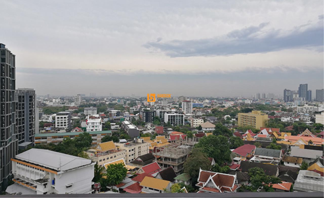 Bangkok Condo Finder Agency's Noble Reveal Condominium for Rent 9