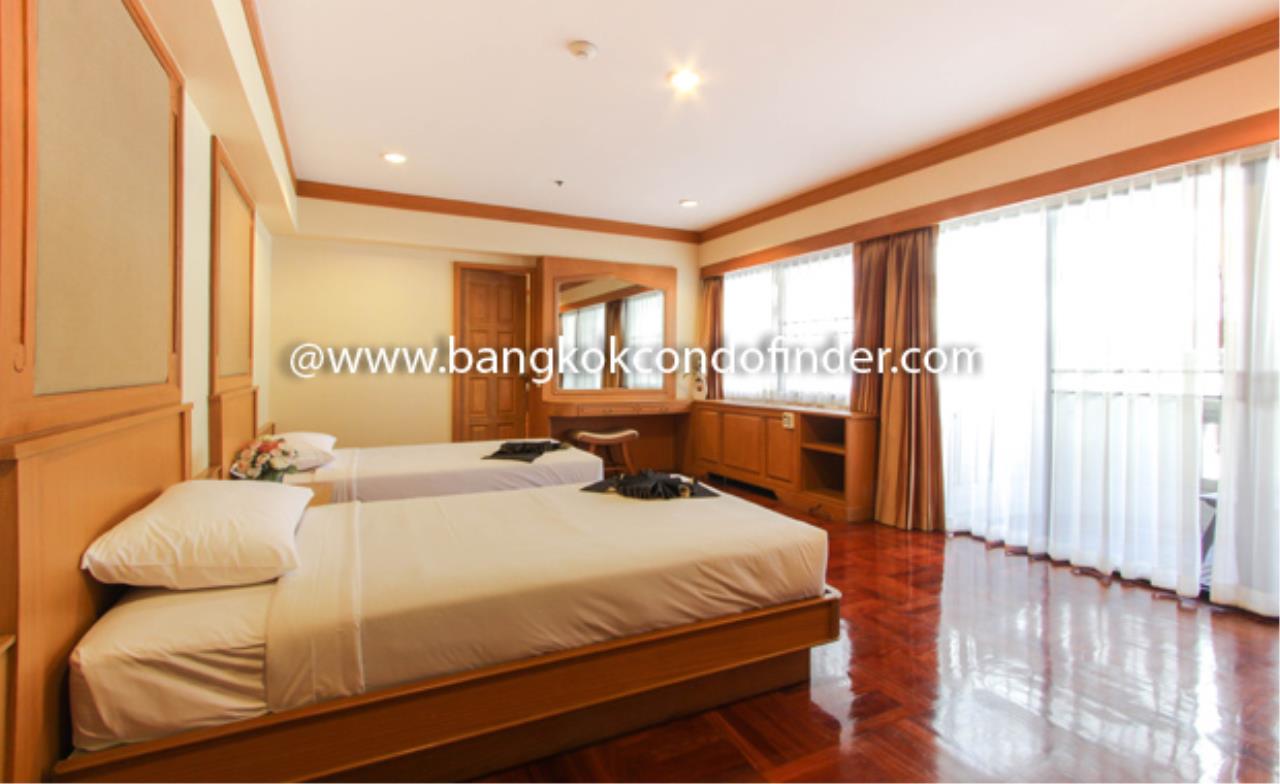 Bangkok Condo Finder Agency's Centre Point Phromphong Condominium for Rent 9