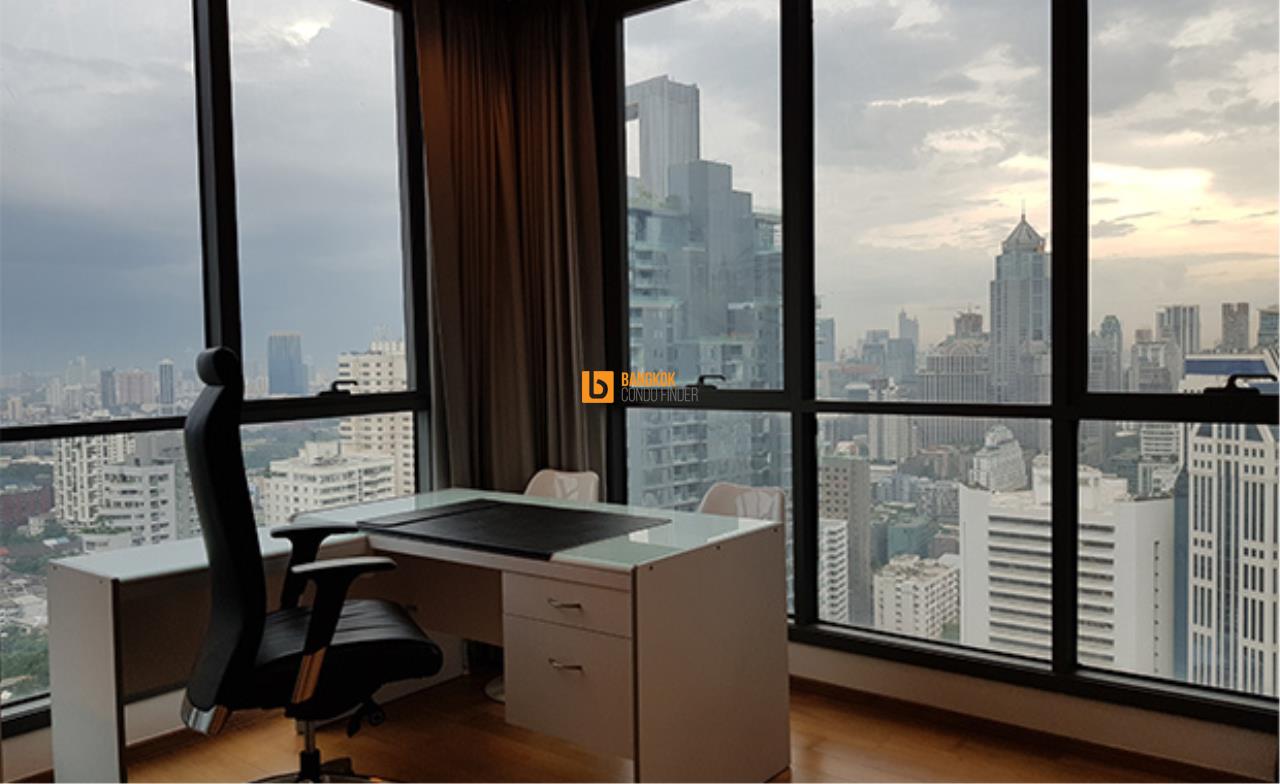 Bangkok Condo Finder Agency's Hyde Sukhumvit 13 Condominium for Rent 9