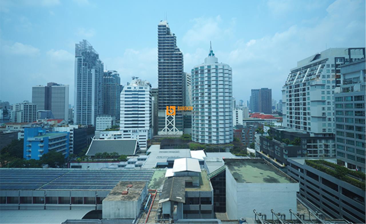 Bangkok Condo Finder Agency's Hyde Sukhumvit 13 Condominium for Rent 16