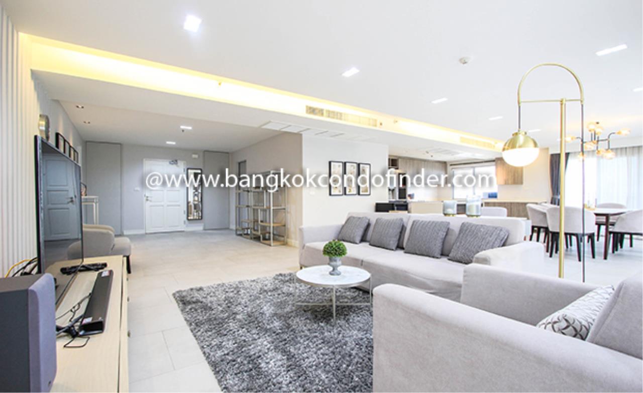Bangkok Condo Finder Agency's Sathorn Park Place Condominium for Rent 2