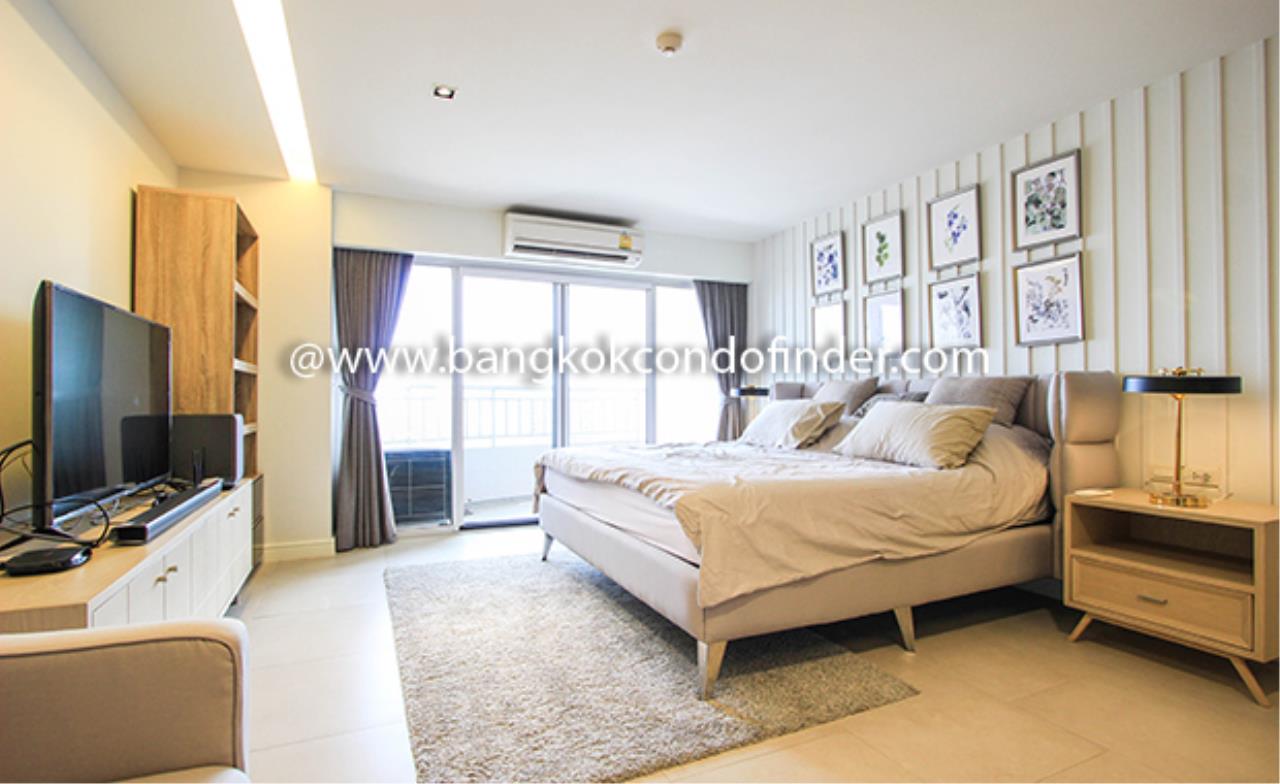 Bangkok Condo Finder Agency's Sathorn Park Place Condominium for Rent 8