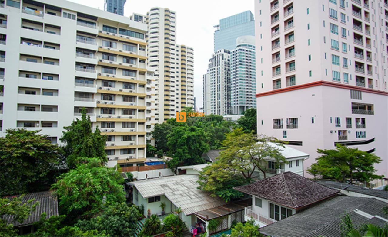 Bangkok Condo Finder Agency's Apartment for Rent in Sukhumvit 41 41