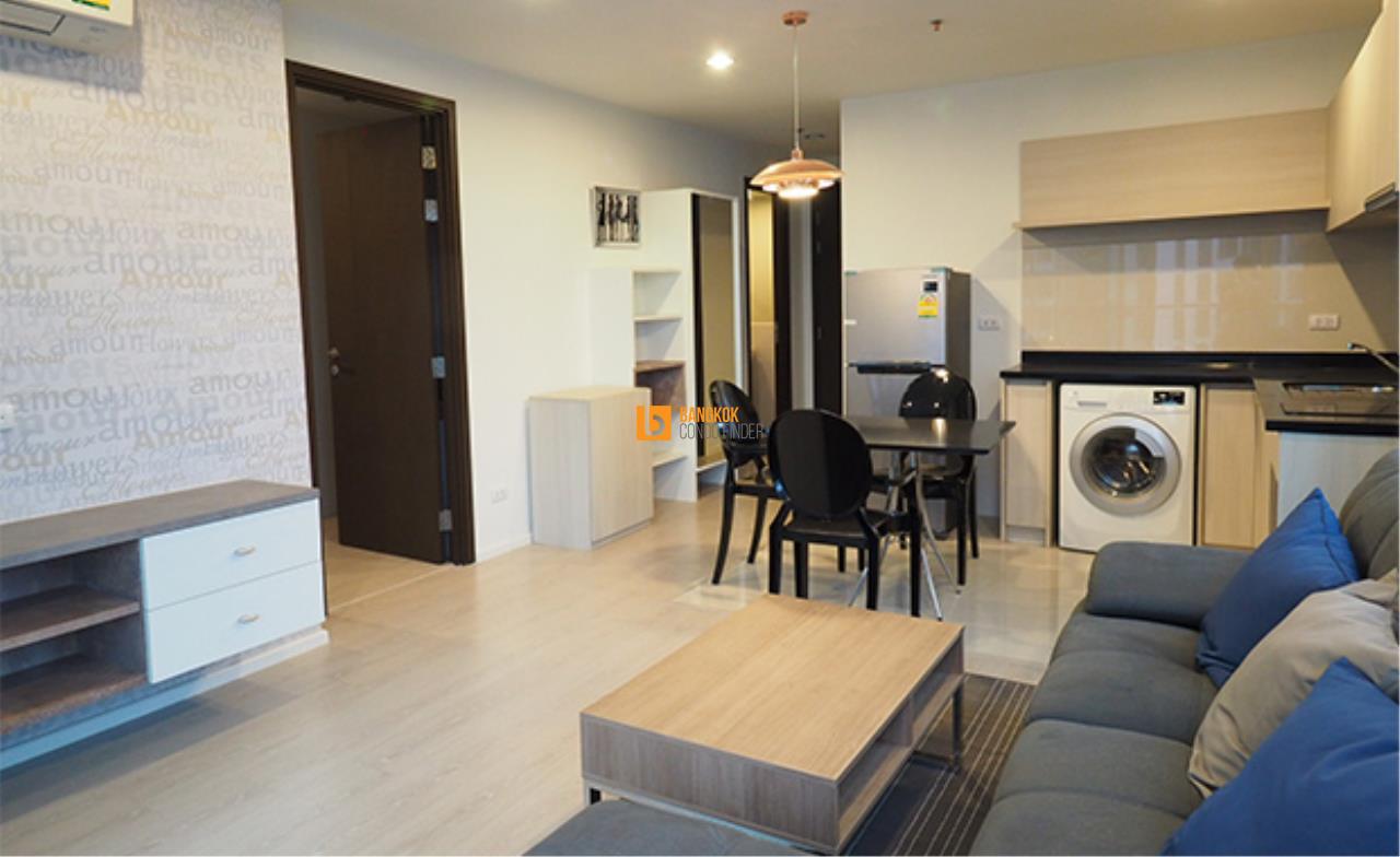 Bangkok Condo Finder Agency's Rhythm Sathorn-Narathiwas Condominium for Rent 3