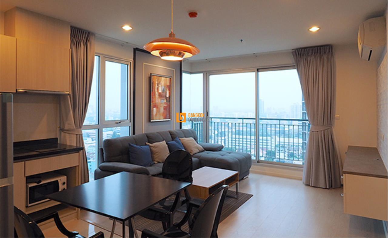 Bangkok Condo Finder Agency's Rhythm Sathorn-Narathiwas Condominium for Rent 6