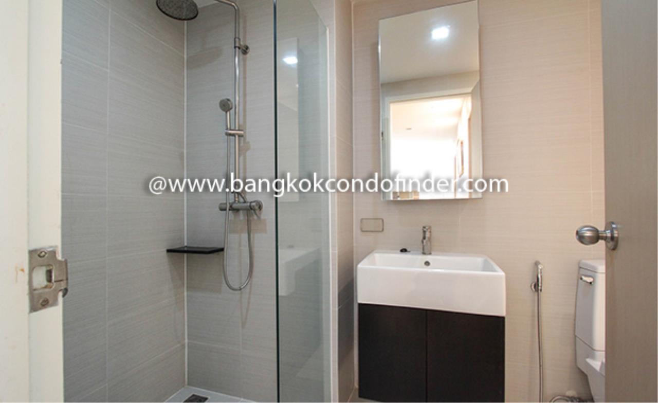 Bangkok Condo Finder Agency's Issara@42 Sukhumvit Condominium for Rent 3