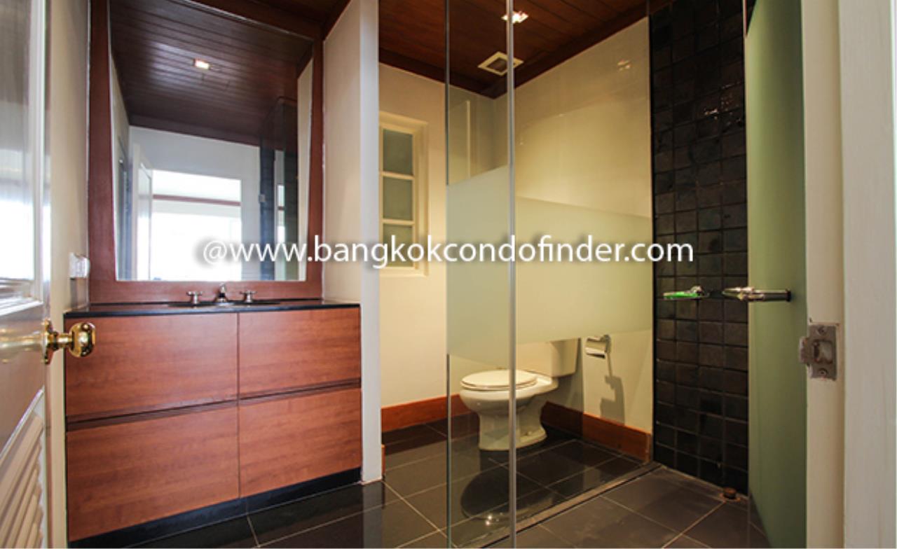 Bangkok Condo Finder Agency's Pimarn Sathorn Condominium for Rent 5