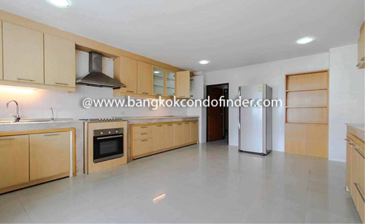 Bangkok Condo Finder Agency's Mitr Mansion Condominium for Rent 9